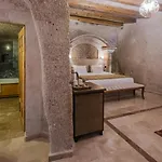 Lunar Cappadocia גורמה