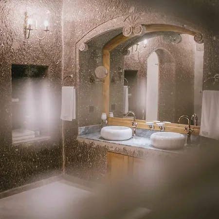 Hotel Lunar Cappadocia 2*