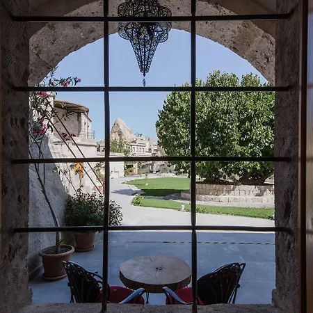 호텔 Lunar Cappadocia 괴레메