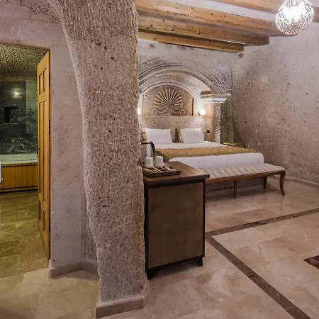 Lunar Cappadocia Göreme